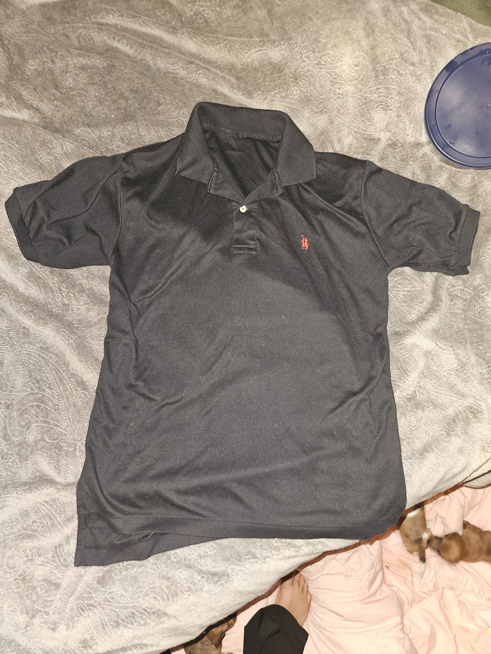 Polo-Style Black Short-Sleeve Men's Shirt with Red Logo